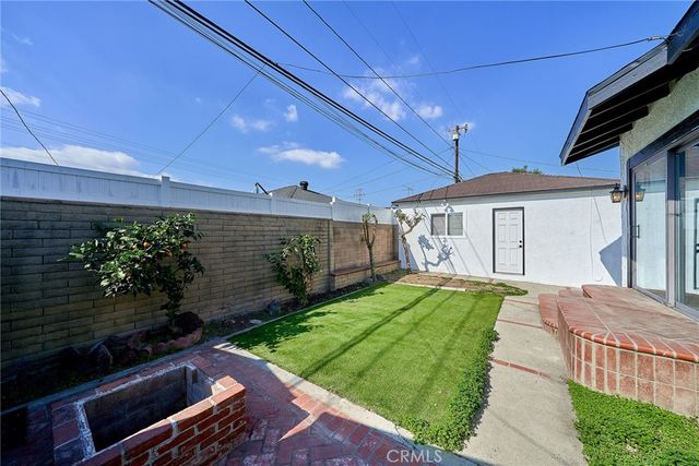 5019 Fanwood Ave., Lakewood, CA 90713