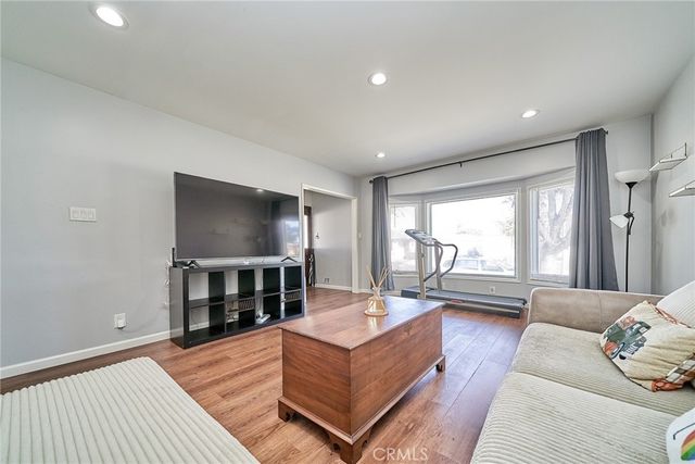 5019 Fanwood Ave., Lakewood, CA 90713