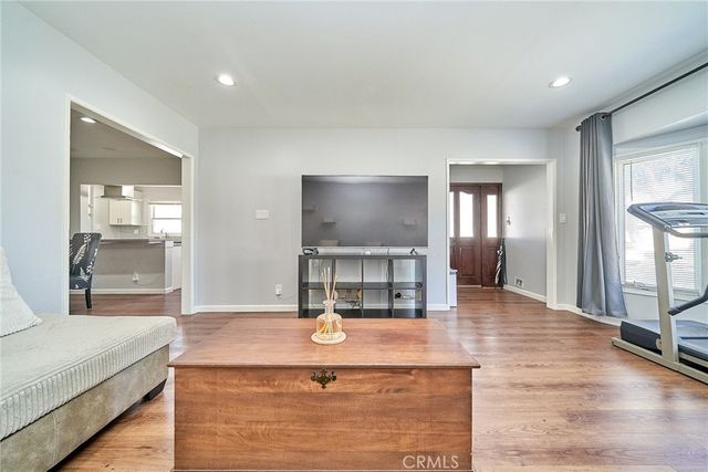 5019 Fanwood Ave., Lakewood, CA 90713