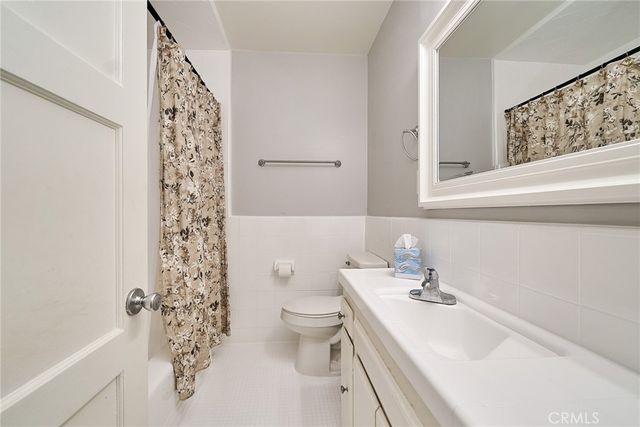 5019 Fanwood Ave., Lakewood, CA 90713