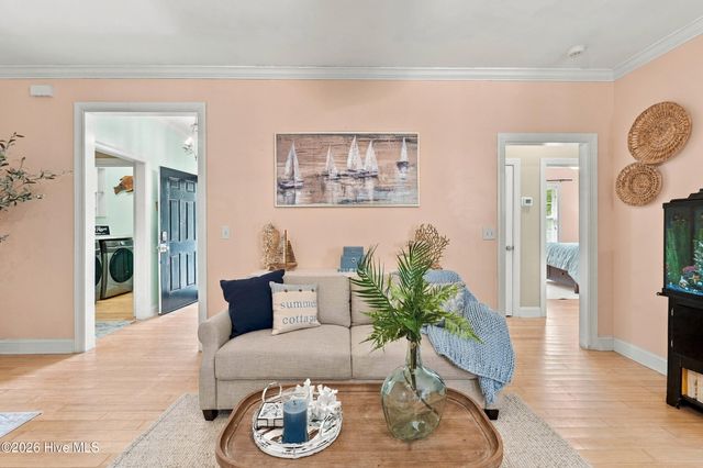 306 Kemper Road, Hampstead, NC 28443