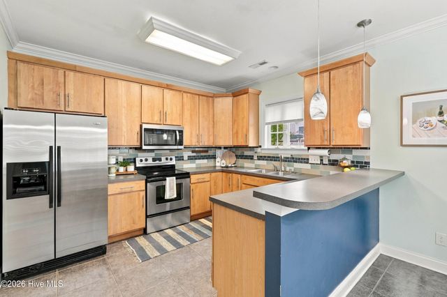 306 Kemper Road, Hampstead, NC 28443