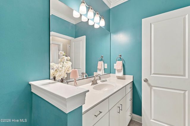 306 Kemper Road, Hampstead, NC 28443