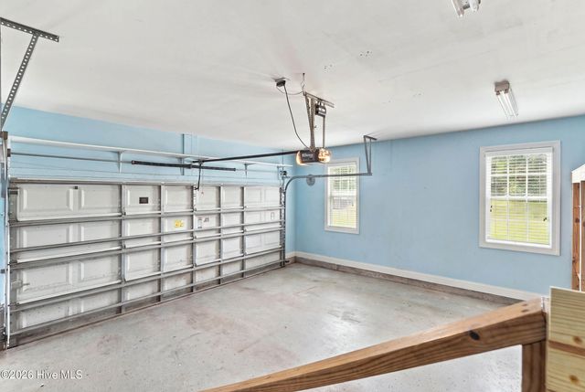 306 Kemper Road, Hampstead, NC 28443
