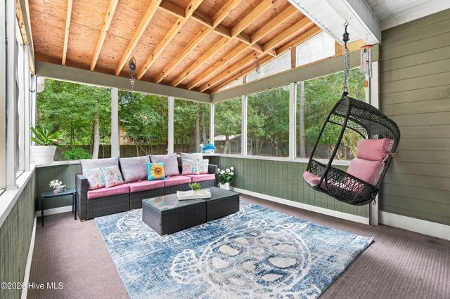 306 Kemper Road, Hampstead, NC 28443