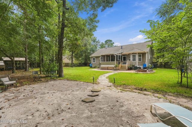 306 Kemper Road, Hampstead, NC 28443