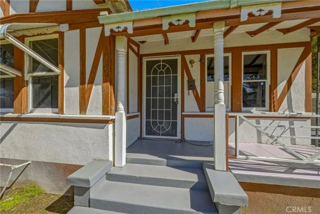 261 W 26th, Merced, CA 95340