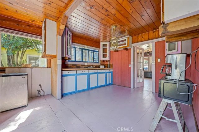 261 W 26th, Merced, CA 95340