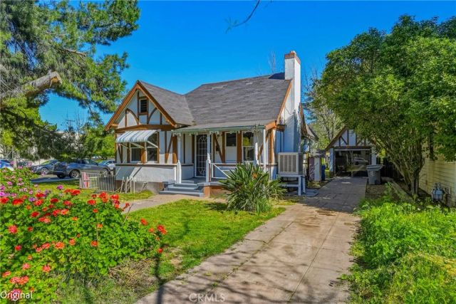 261 W 26th, Merced, CA 95340