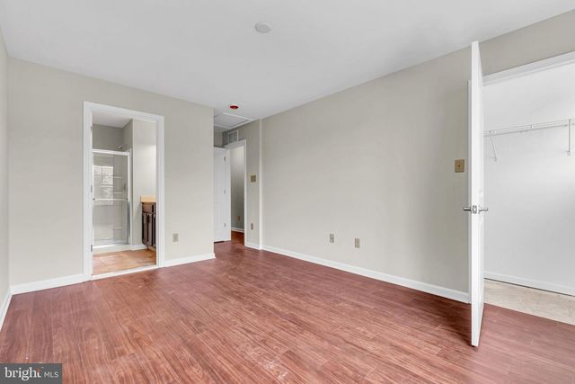 3 ROWAND WAY E, Clementon, NJ 08021