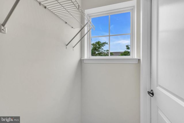 3 ROWAND WAY E, Clementon, NJ 08021