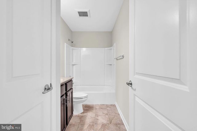 3 ROWAND WAY E, Clementon, NJ 08021