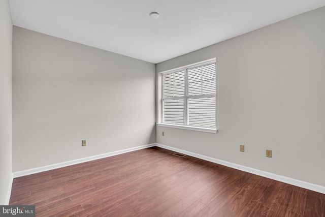 3 ROWAND WAY E, Clementon, NJ 08021
