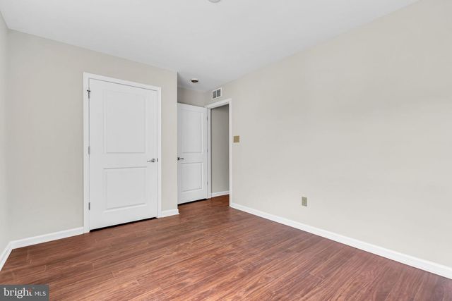 3 ROWAND WAY E, Clementon, NJ 08021
