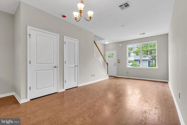 3 ROWAND WAY E, Clementon, NJ 08021