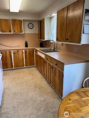 10563 District Line Road, Burlington, WA 98233