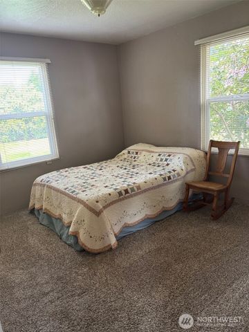 10563 District Line Road, Burlington, WA 98233