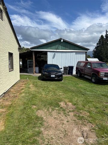 10563 District Line Road, Burlington, WA 98233