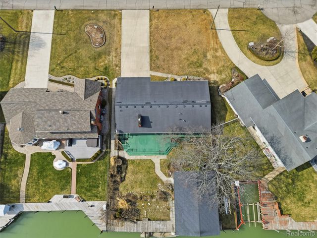 49750 Nautical Drive, Chesterfield Township, MI 48047