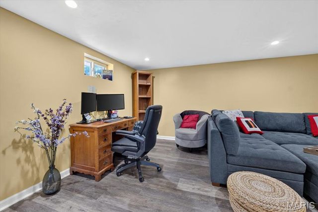 1178 Margaret Lane, St Louis, MO 63132