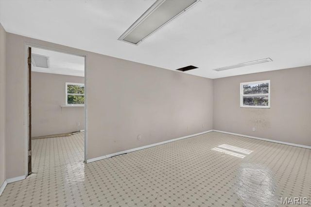 1178 Margaret Lane, St Louis, MO 63132