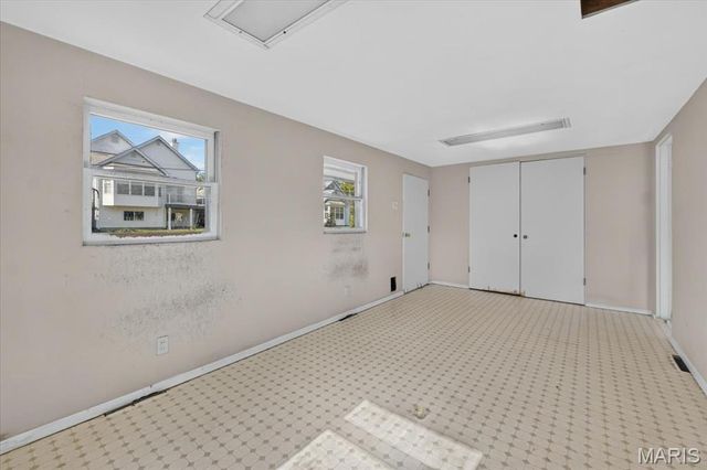 1178 Margaret Lane, St Louis, MO 63132
