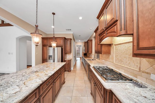 1807 Ravenel Lane, Sugar Land, TX 77479