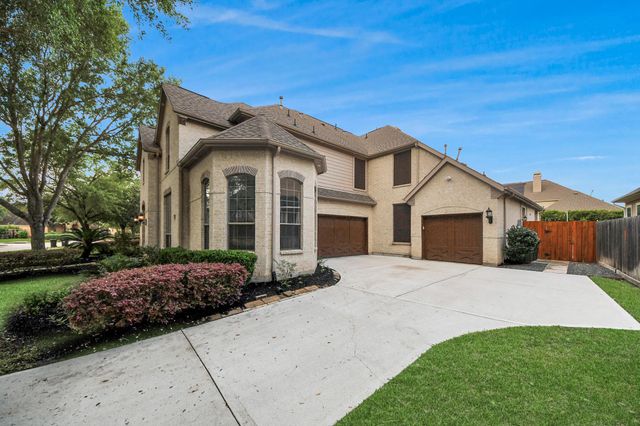 1807 Ravenel Lane, Sugar Land, TX 77479