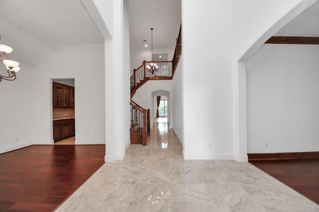 1807 Ravenel Lane, Sugar Land, TX 77479