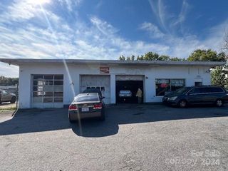 3763 1st Avenue SW, Hickory, NC 28602
