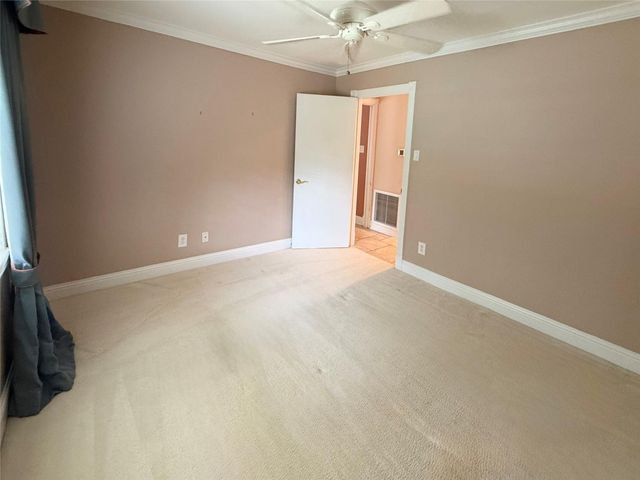 5611 Portal Drive, Houston, TX 77096