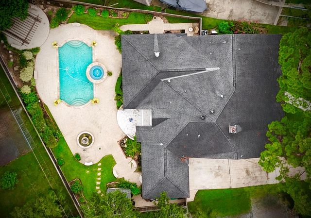 5611 Portal Drive, Houston, TX 77096