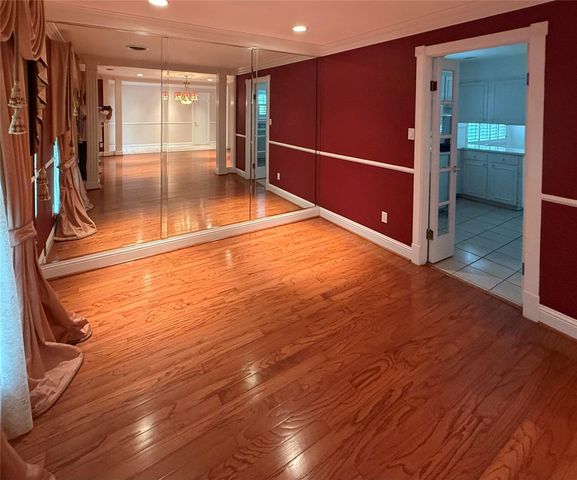 5611 Portal Drive, Houston, TX 77096