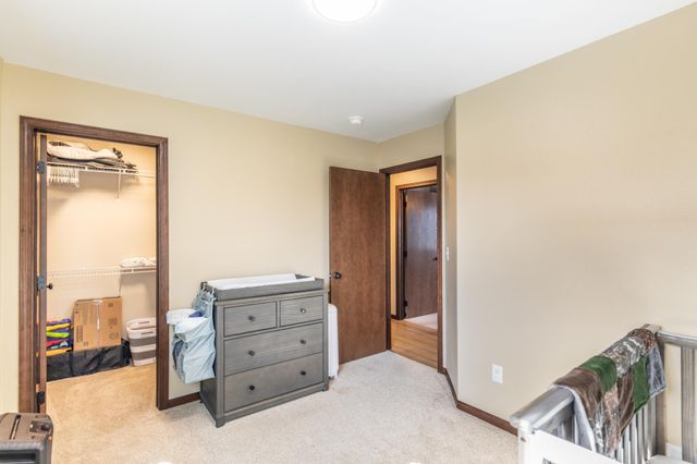 6762 69th Avenue S, Horace, ND 58047