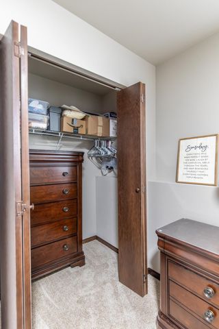 6762 69th Avenue S, Horace, ND 58047