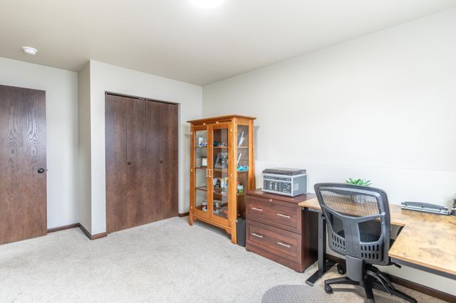 6762 69th Avenue S, Horace, ND 58047