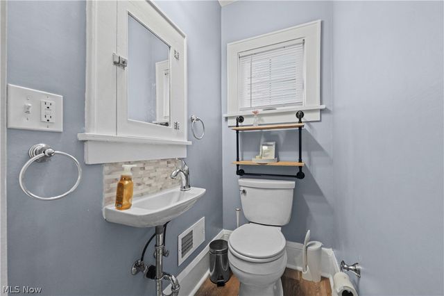 2600 3rd Street, Cuyahoga Falls, OH 44221