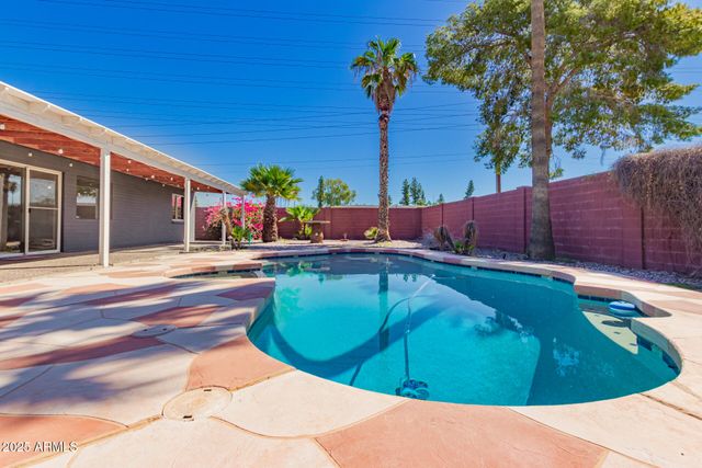 307 W SANTA CRUZ Drive, Tempe, AZ 85282