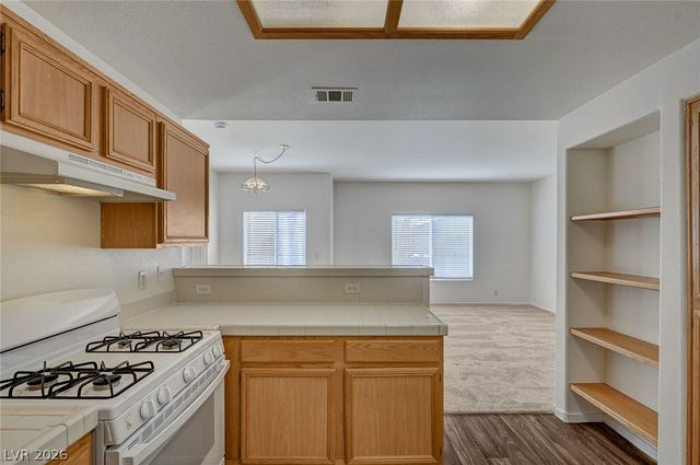 9470 Peace Way 238, Las Vegas, NV 89147