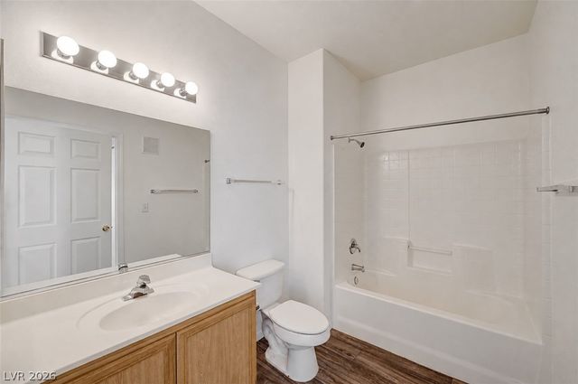 9470 Peace Way 238, Las Vegas, NV 89147