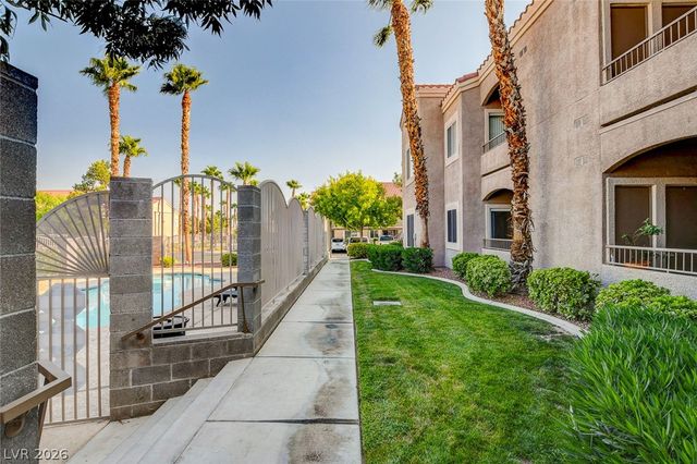 9470 Peace Way 238, Las Vegas, NV 89147