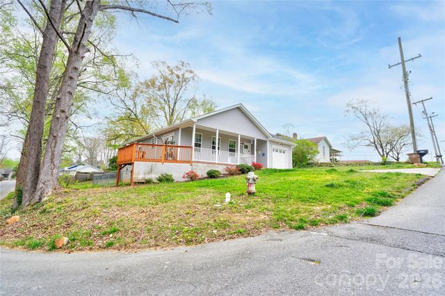 208 N Poston Street, Shelby, NC 28150