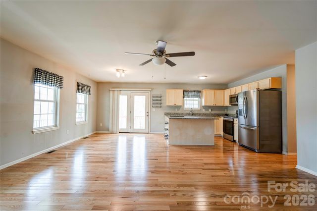 208 N Poston Street, Shelby, NC 28150