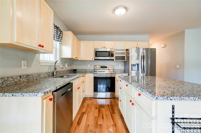 208 N Poston Street, Shelby, NC 28150