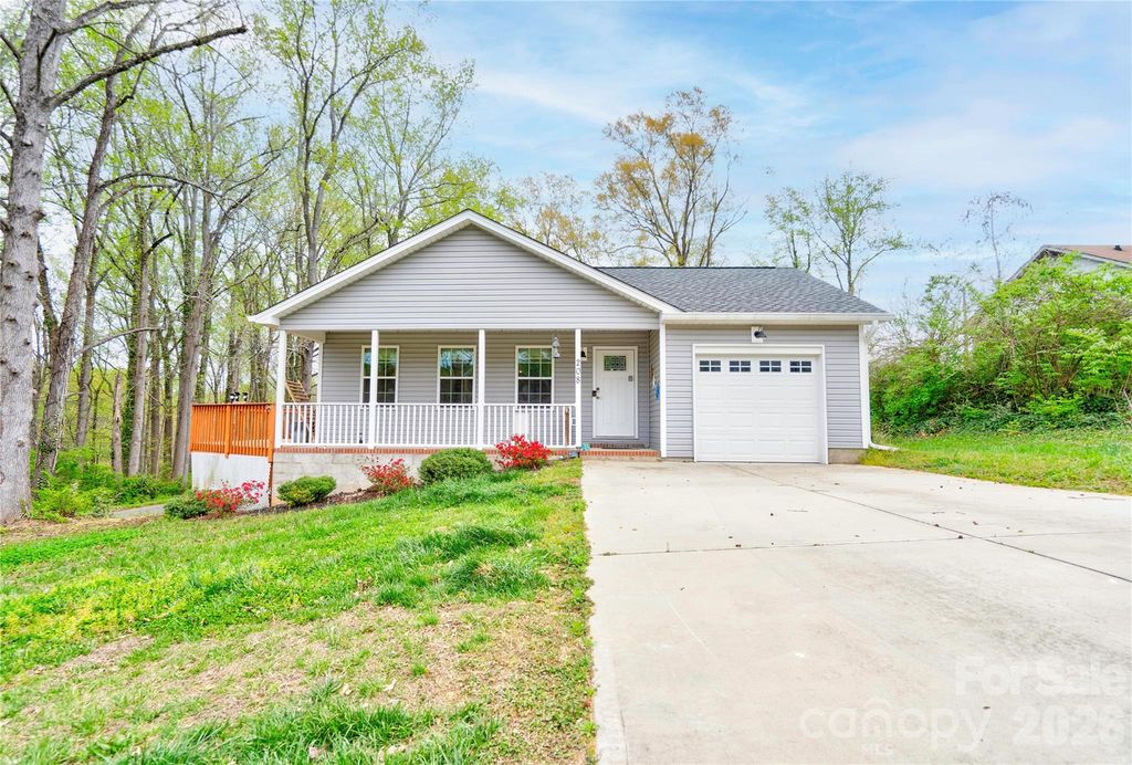 208 N Poston Street, Shelby, NC 28150