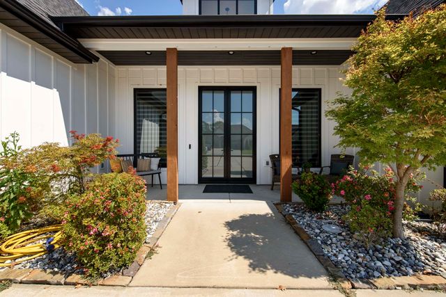 7412 Northwood Drive, Benton, AR 72019