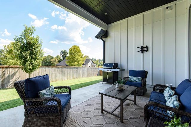 7412 Northwood Drive, Benton, AR 72019