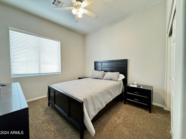 4905 W MAGELLAN Drive, New River, AZ 85087