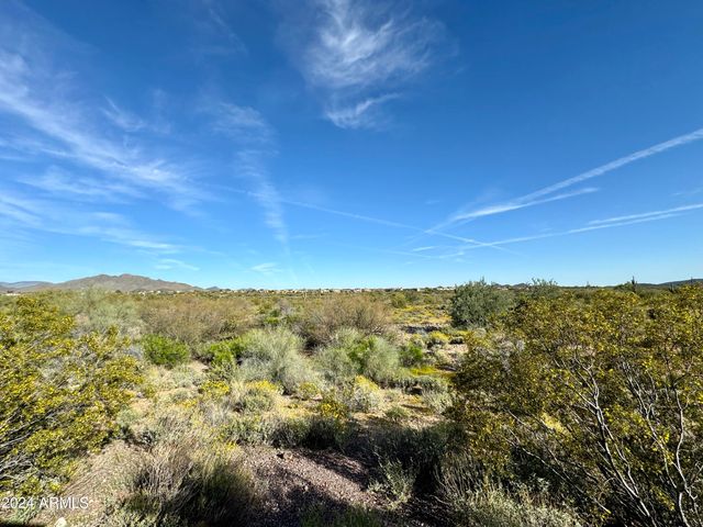 4905 W MAGELLAN Drive, New River, AZ 85087