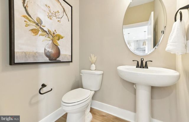 19792 LAVENDER DUST SQ, Ashburn, VA 20147